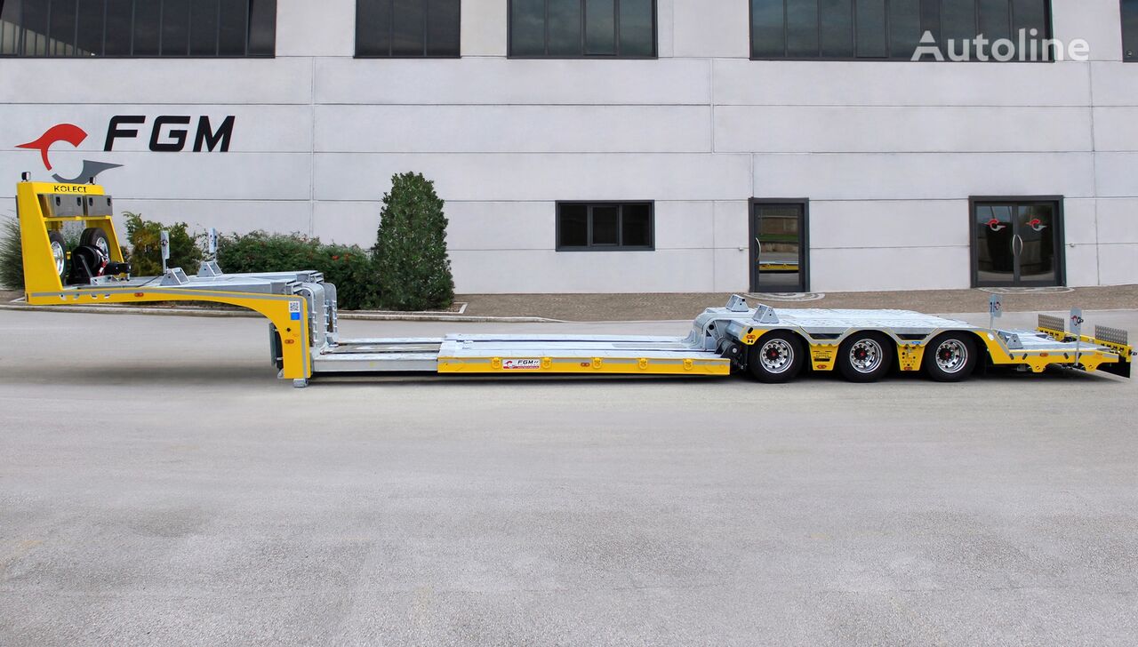 new FGM 32 car transporter semi-trailer