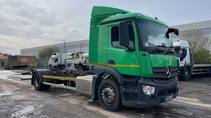 Mercedes-Benz ANTOS chassis truck