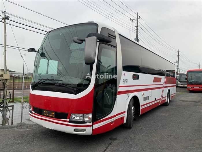 Mitsubishi Fuso coach bus