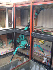 MAEDA MC305C-2 mini crane