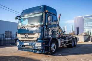Mercedes-Benz ACTROS 2546 MP3+10 tires/pneus container chassis
