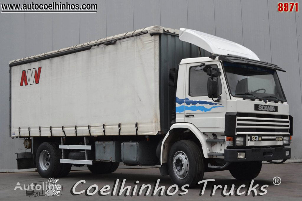 Scania 93M 230 curtainsider truck