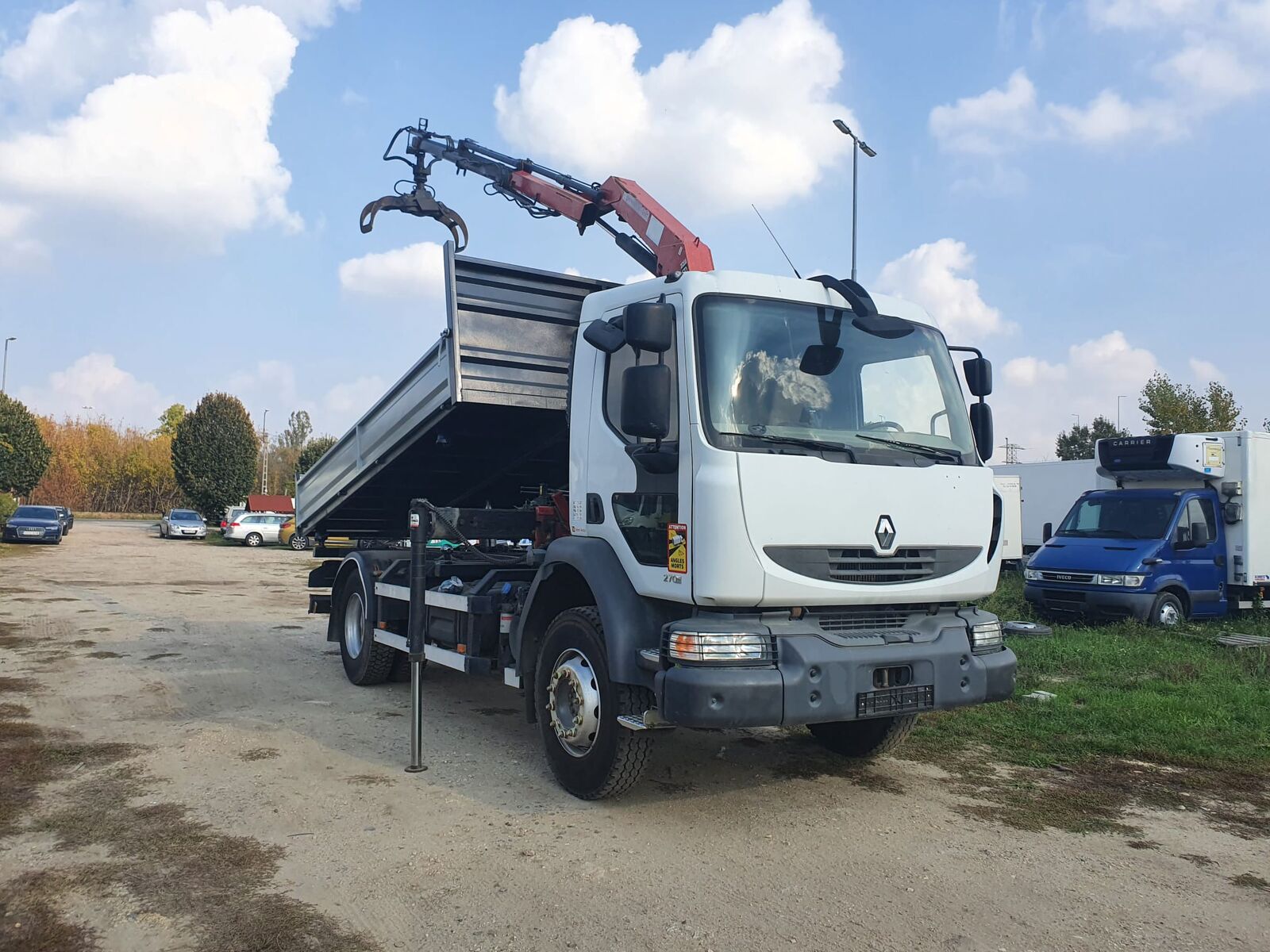 Renault Midlum 270 DCi -Tipper + HMF 635 K2 + remote dump truck