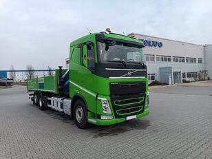 Volvo FH13 420  flatbed truck