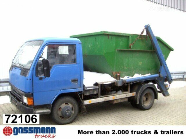 Mitsubishi Canter 4x2 eFH skip loader truck