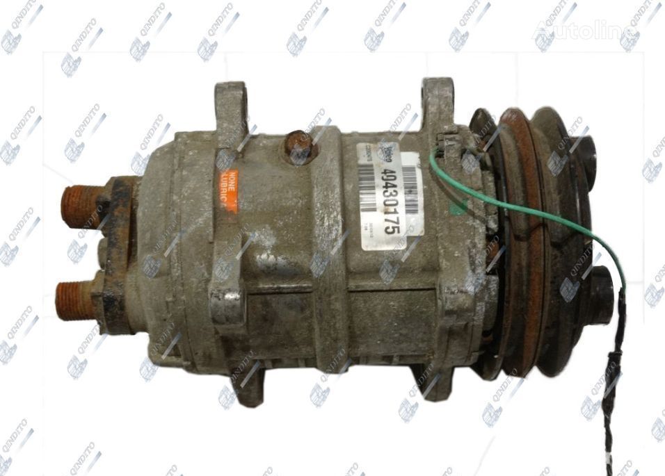 Valeo AC compressor for truck tractor