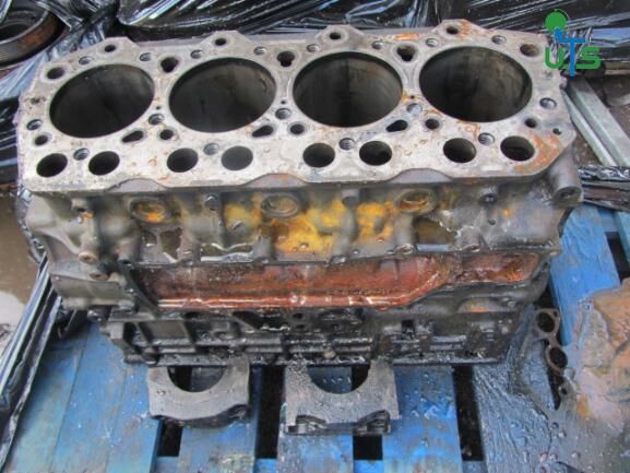cylinder block for Mitsubishi CANTER 4D34  truck
