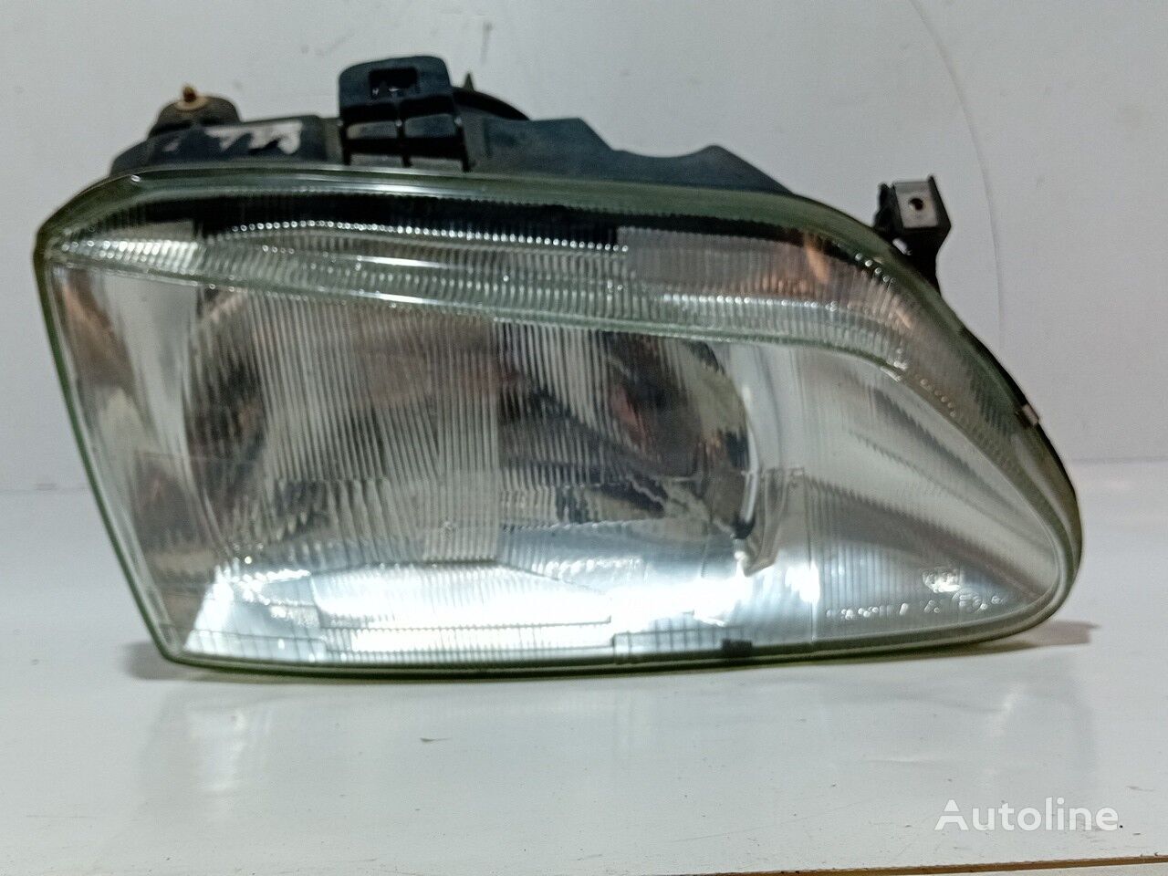 VALEO 4706 headlight for Renault MEGANE I (BA0/1_) | 95 - 04 car