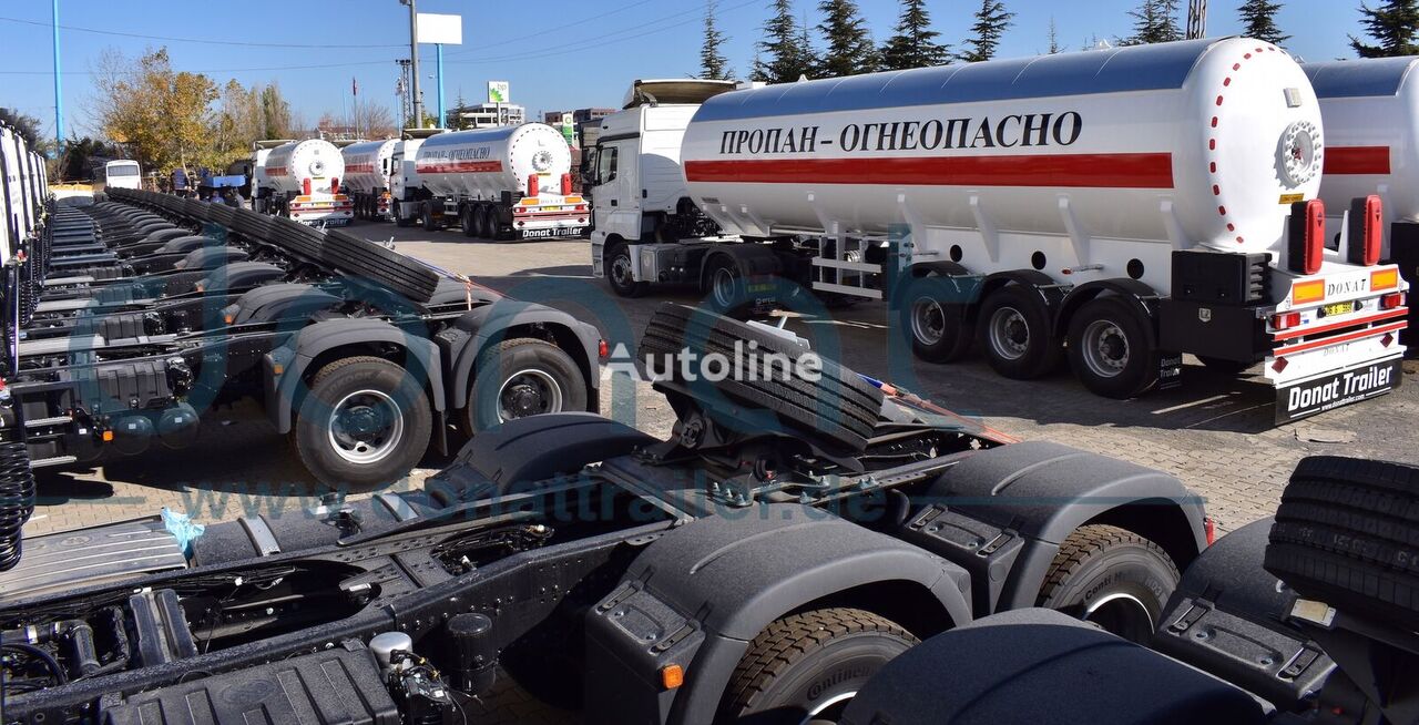new Donat  LPG Semitrailer gas tank trailer