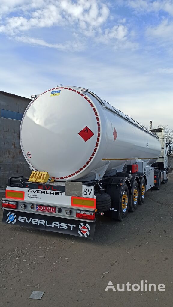 new Everlast LPG-46 gas tank trailer