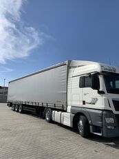 Kögel  SAF INTRAX  tilt semi-trailer