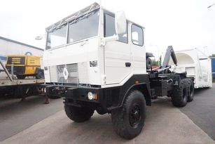 RENAULT TRM 10000 hook lift