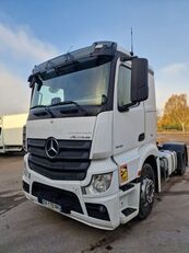 Mercedes-Benz Actros 1845 truck tractor