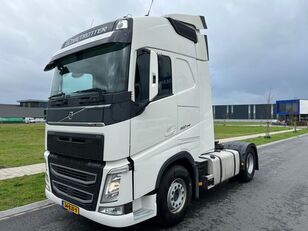Volvo FH 460 GLOBETROTTER HYDRAULIC UNIT truck tractor